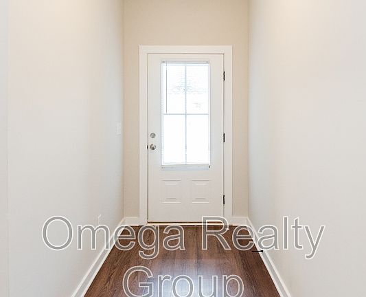 5th image of 8001 Shadesbrook Dr