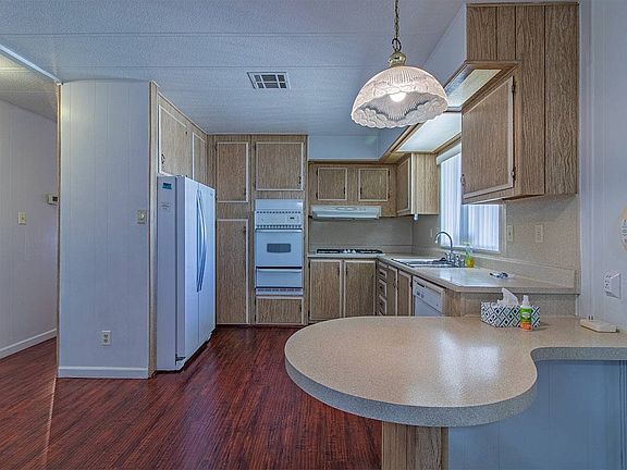 2nd image of 4470 E Vegas Valley Dr #102