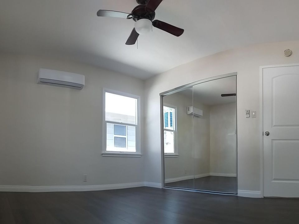 1st image of 4172 York Blvd