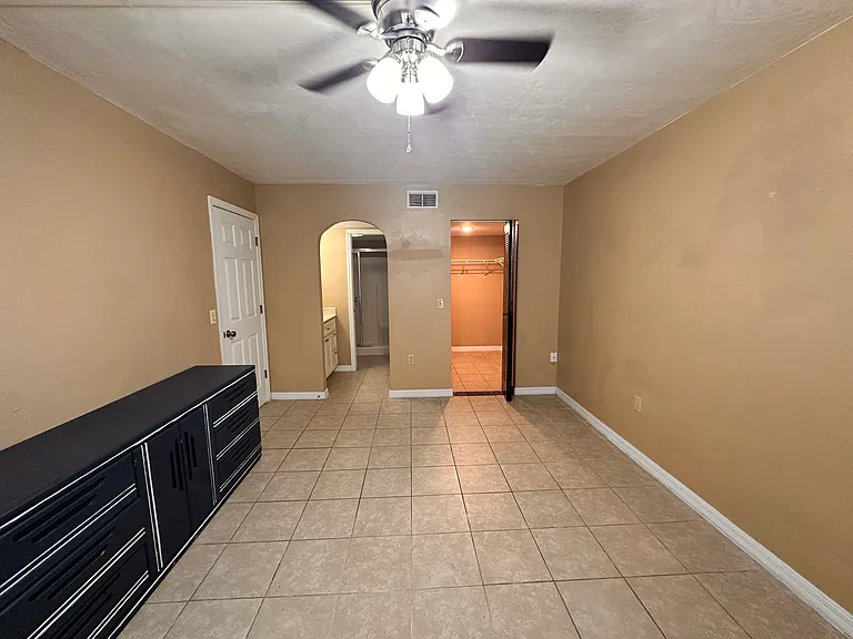 4310 Santa Barbara Blvd #2 — Photo 8
