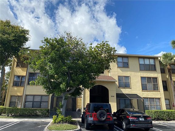 3rd image of 2315 N Congress Avenue #34