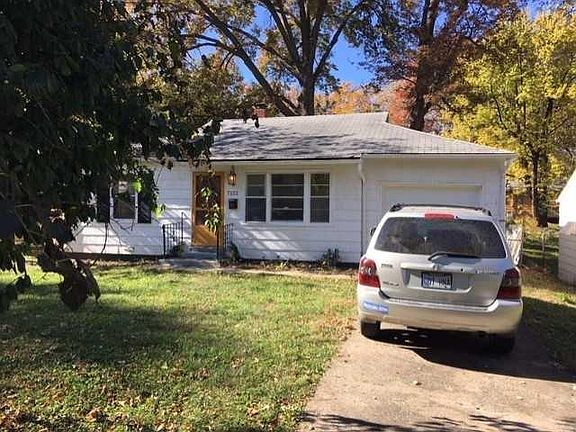 2nd image of 7122 Woodland Ave
