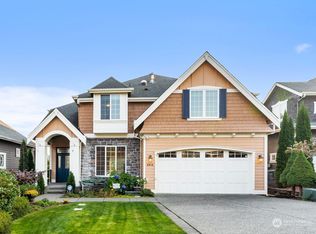 6916 50th St W, University Place, WA 98467