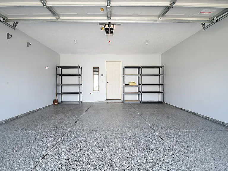 9009 Buckshot Rd — Photo 21