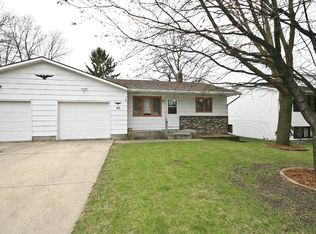 92 Century Ave SE, Hutchinson, MN 55350