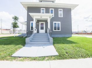 212 W State St #1, Marshalltown, IA 50158
