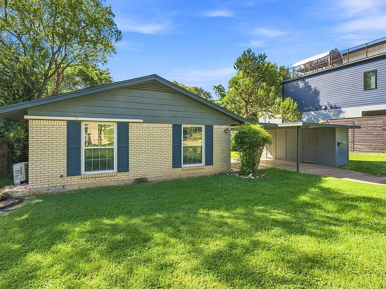 3607 Wilson St — Photo 3