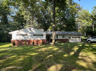 124 Canterbury Ct, Anderson, IN 46012