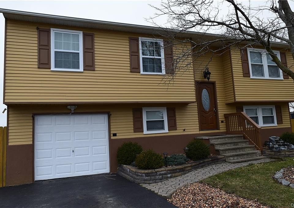 1st image of 6064 Bannister Dr