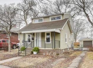 1060 W Hazelhurst St, Ferndale, MI