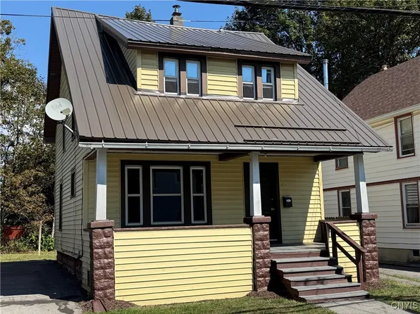 1222 Oswego St, Utica, NY 13502