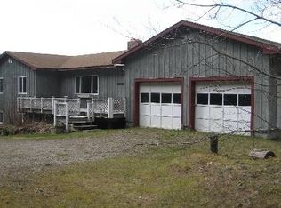 81 Corporation Rd, Rochester, VT 05767