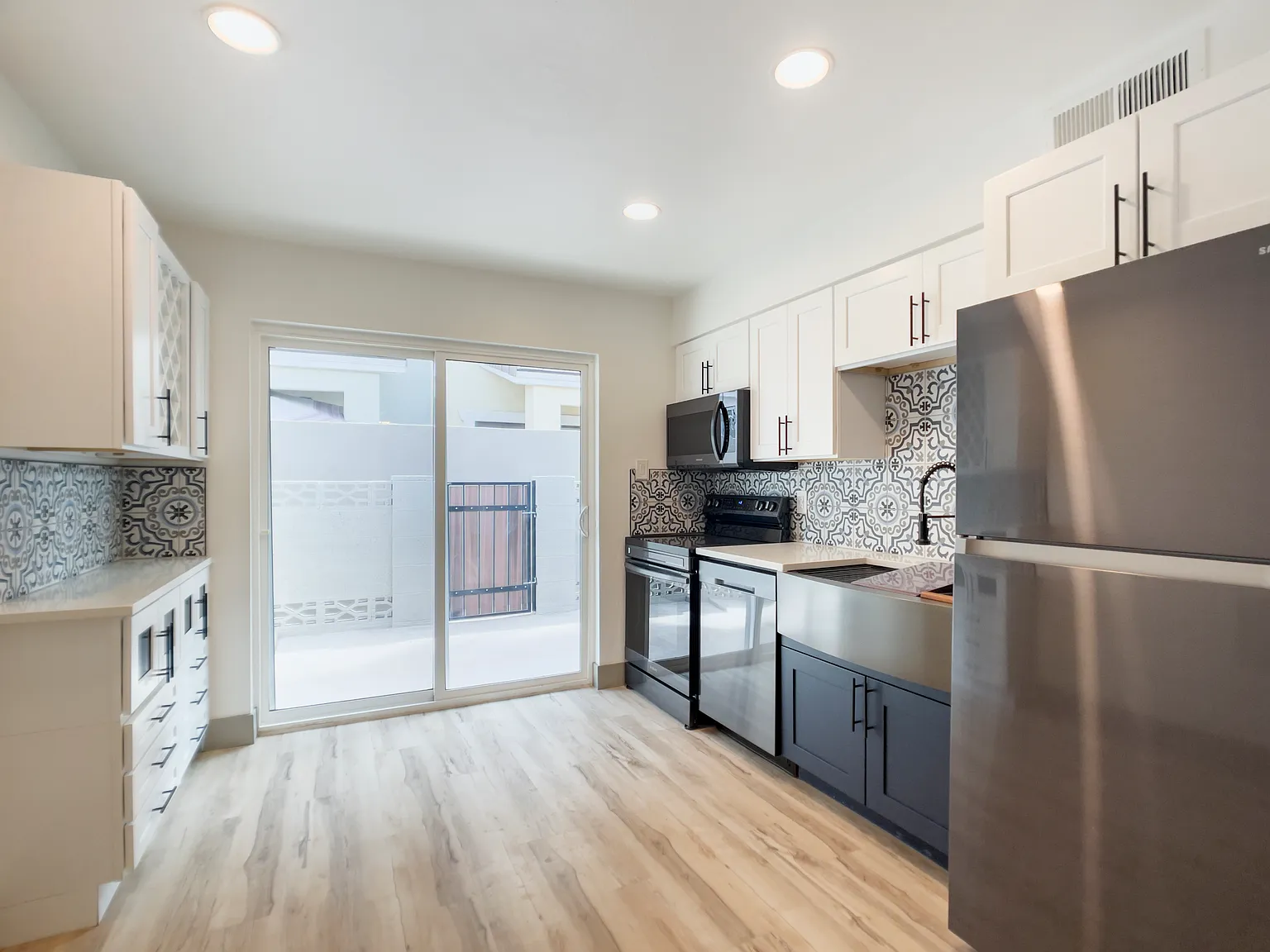 1 bed, 684 sqft, $1,400 — Photo 4