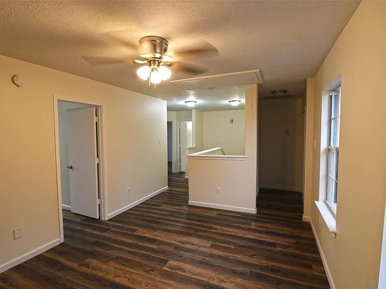 4727 Ivy Meadow Ln — Photo 19