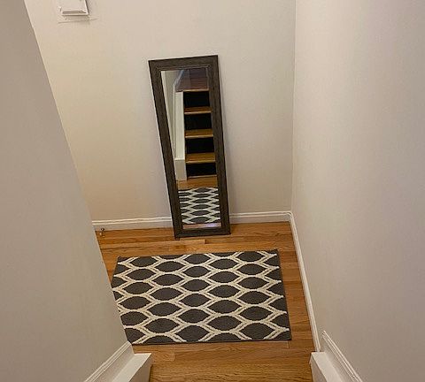 4th image of 184 Thompson St APT 5M