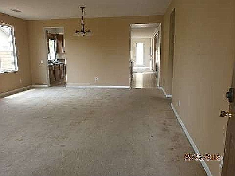 1st image of 37395 Stratford St