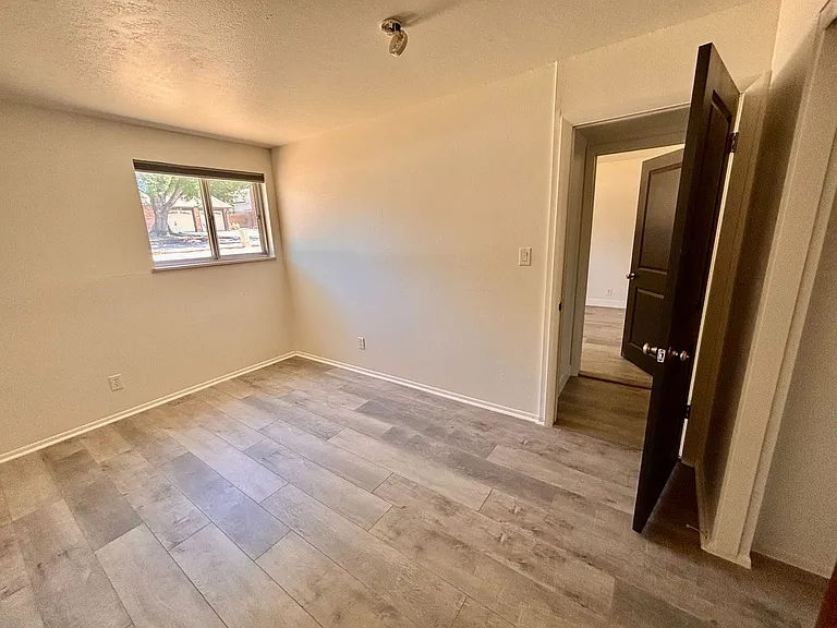 3824 Manchester St — Photo 19