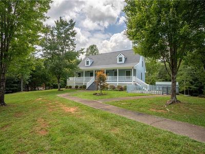 25 N Lake Dr, Sautee Nacoochee, GA, 30571