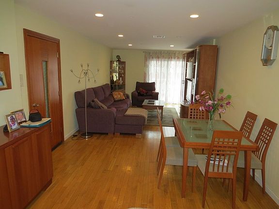 3rd image of 2475 Ocean Ave #4