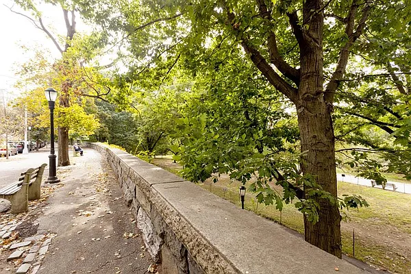 Rented by Town Residential | media 33