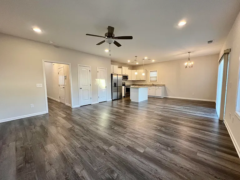 4044 Thimbleberry Dr — Photo 8
