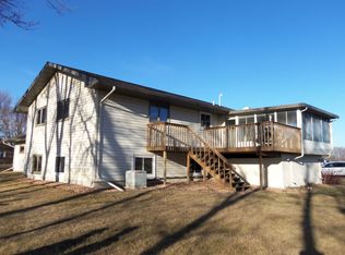 19981 460th Ave, Morris, MN 56267