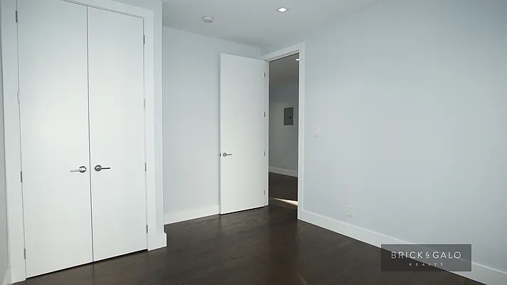 Rented by BRICK & GALO REALTY CORP | media 20