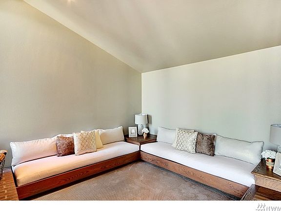 5th image of 1803 126th Avenue Ct E
