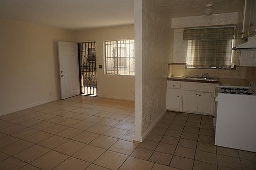 2nd image of 1554 W 79th St APT 3