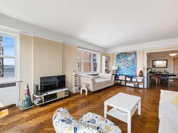 200 Cabrini Boulevard image 3 of 18