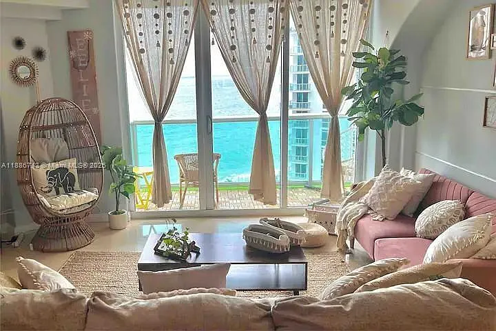 3901 S Ocean Dr #14L — Photo 5