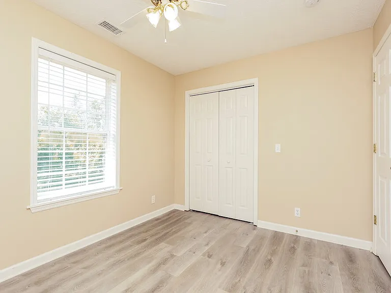 2309 Leighton Way — Photo 13