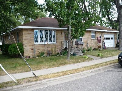 102  W SCHOOL STREET, Greenwood, WI, 54437
