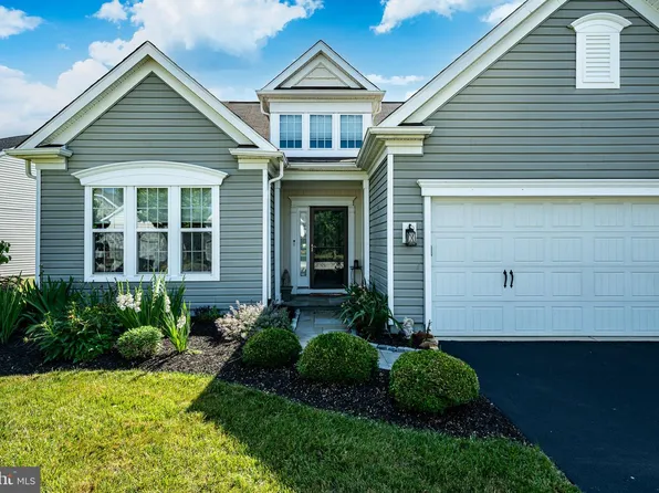 443 Hallman Ct, Downingtown, PA 19335