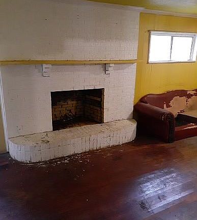 3rd image of 2852 Kentwood Dr