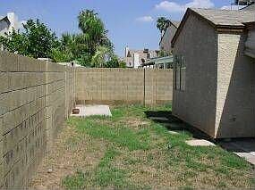 3rd image of 6630 W Cinnabar Ave