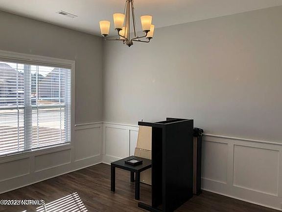 3rd image of 2300 B Sweet Bay Dr