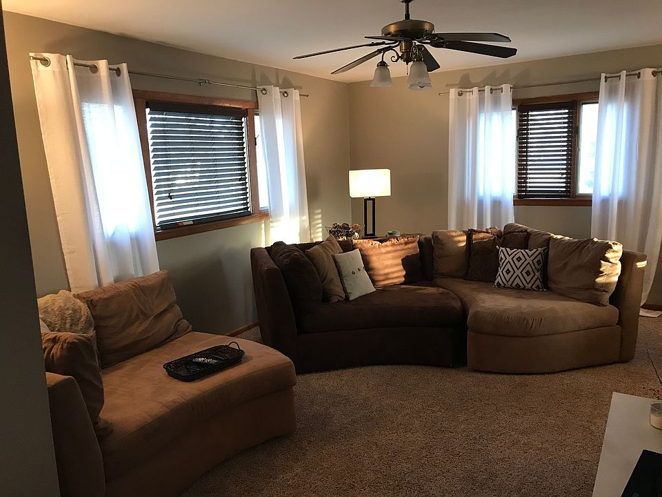 518 N Clay Ave, Clay Center, NE 68933 Zillow