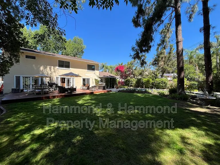 8422 Fable Ave — Photo 41