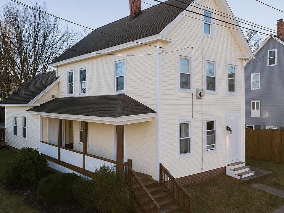 1st image of 12 Mount Auburn St