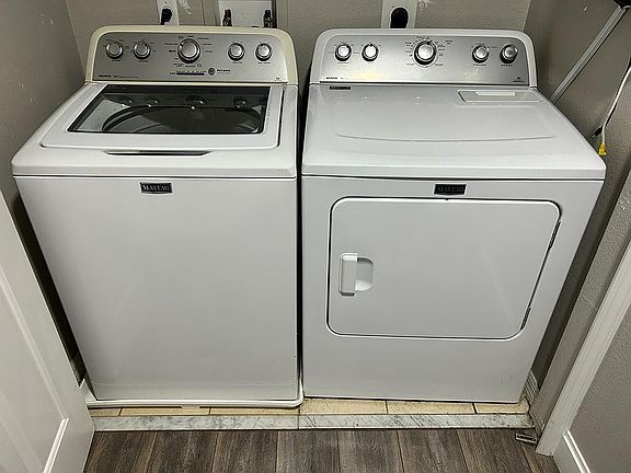 3rd image of 3422 Castle Stone Ct