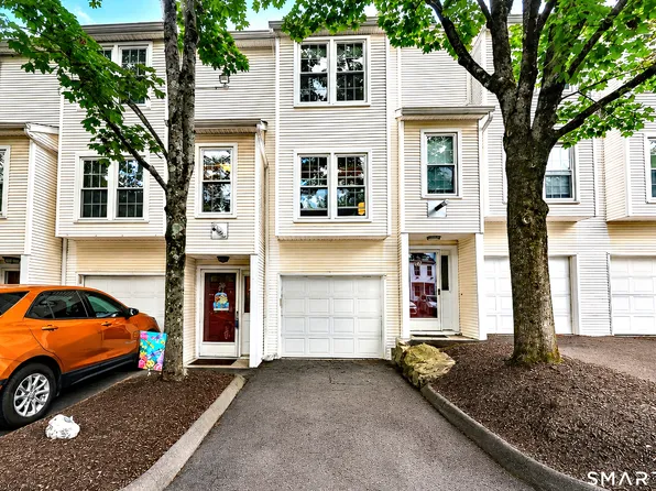 380 Hitchcock Road #28, Waterbury, CT 06705