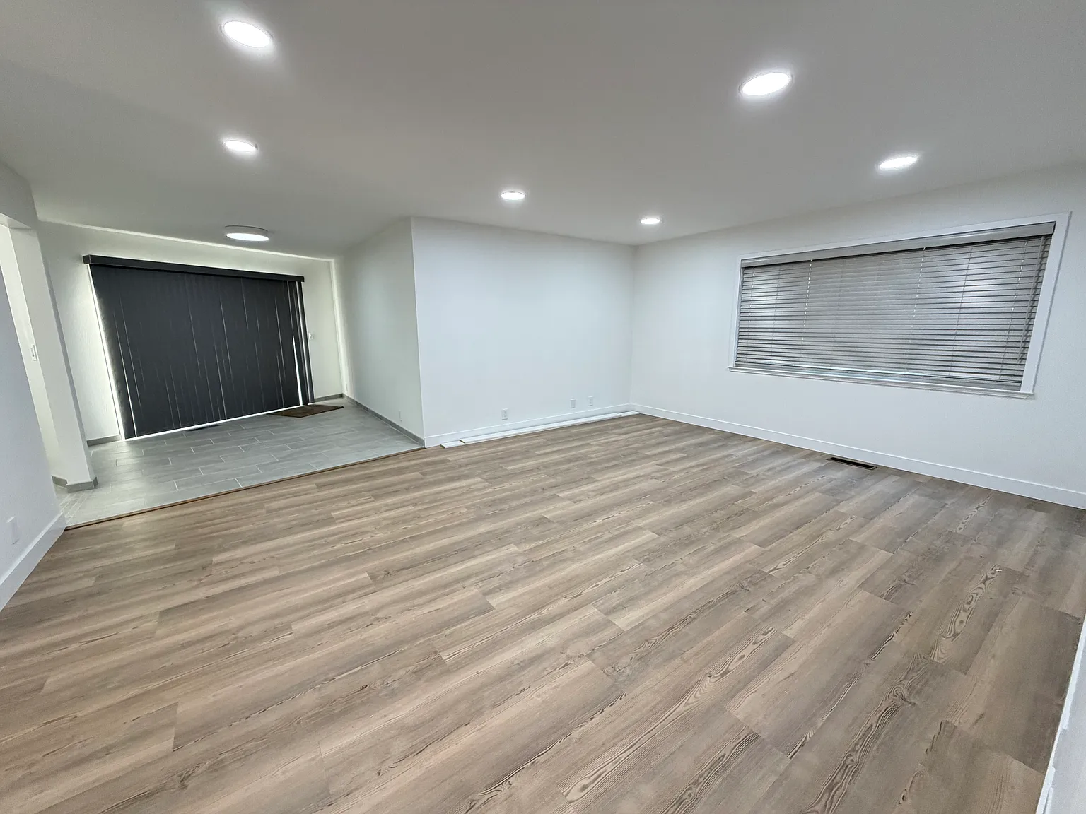 2 bed, $3,900 — Photo 3