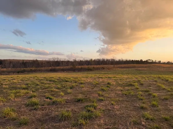 1653 Hidden Hills Dr, Graysville, TN 37338