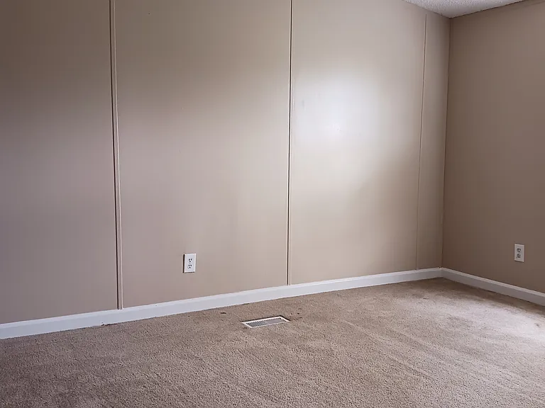 875 Darwin Joseph Rd — Photo 12