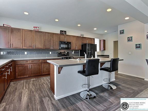 2nd image of 19504 18th Avenue Ct E