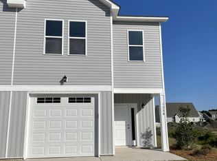 135 Pasture Ln #9B, Swansboro, NC 28584