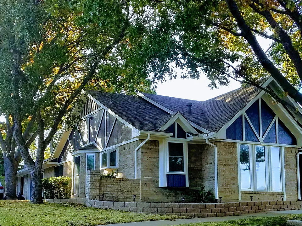 1709 Northtown Dr