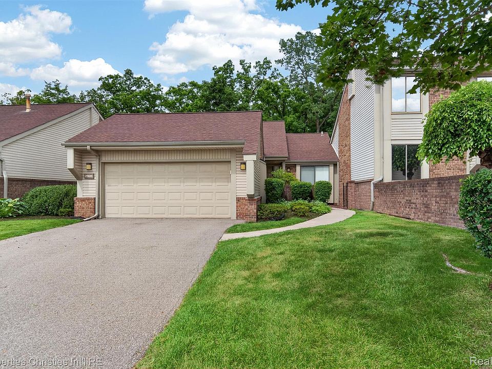1st image of 29433 W Chanticleer Dr #73