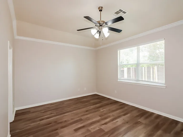 2618 Key West Dr — Photo 11